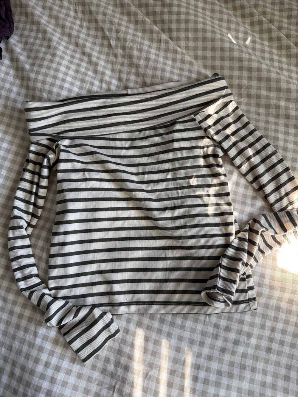 American Eagle Outfitters Off-Shoulder Striped Top - Black & White
